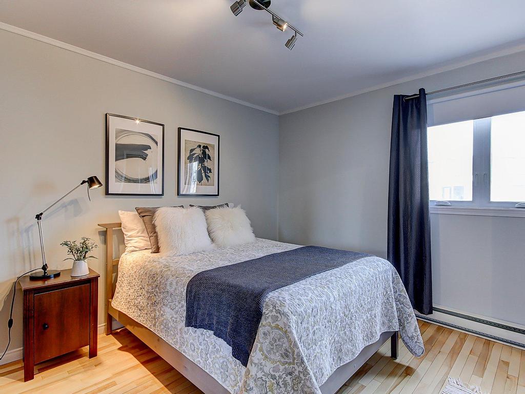 









100


Place d'Amboise

,
Sainte-Julie,




QC
J3E2M9

