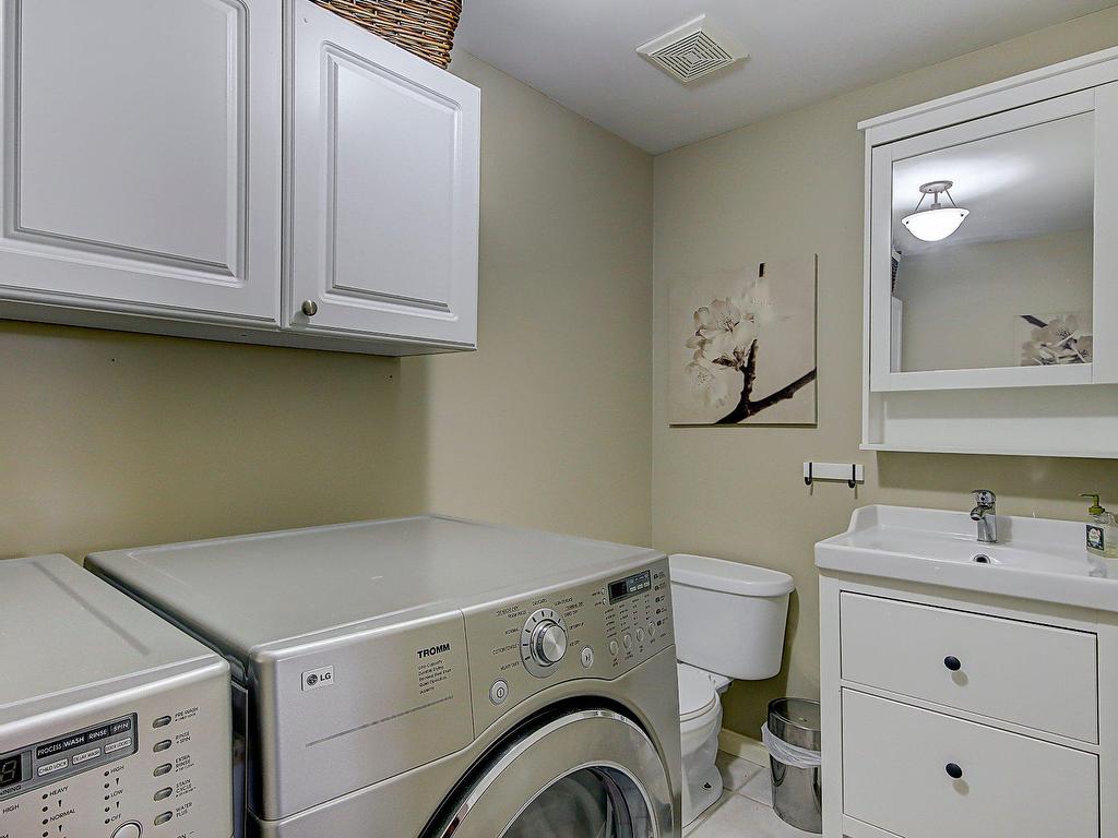 









100


Place d'Amboise

,
Sainte-Julie,




QC
J3E2M9

