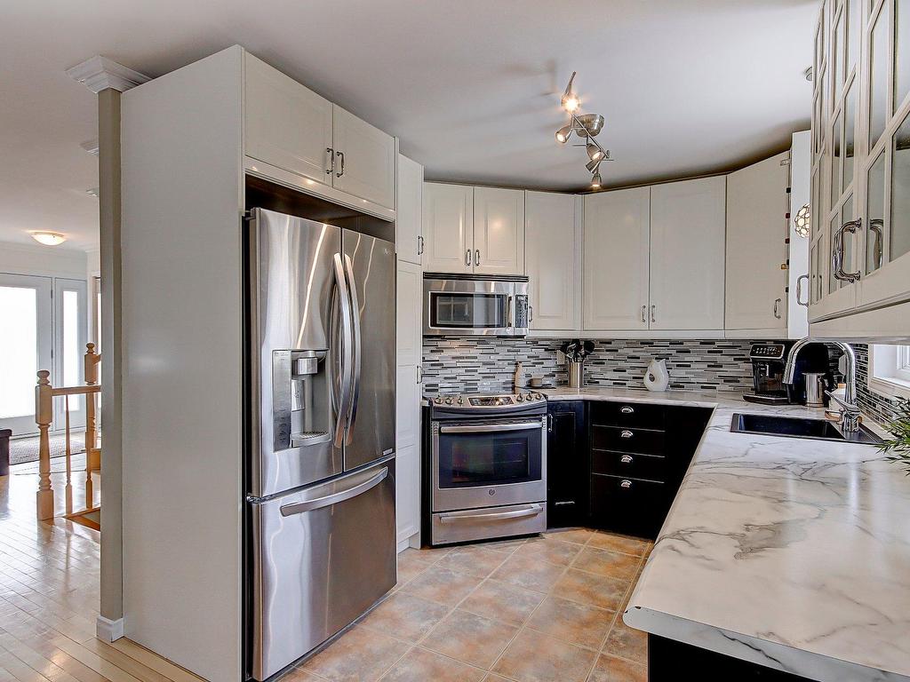 









100


Place d'Amboise

,
Sainte-Julie,




QC
J3E2M9

