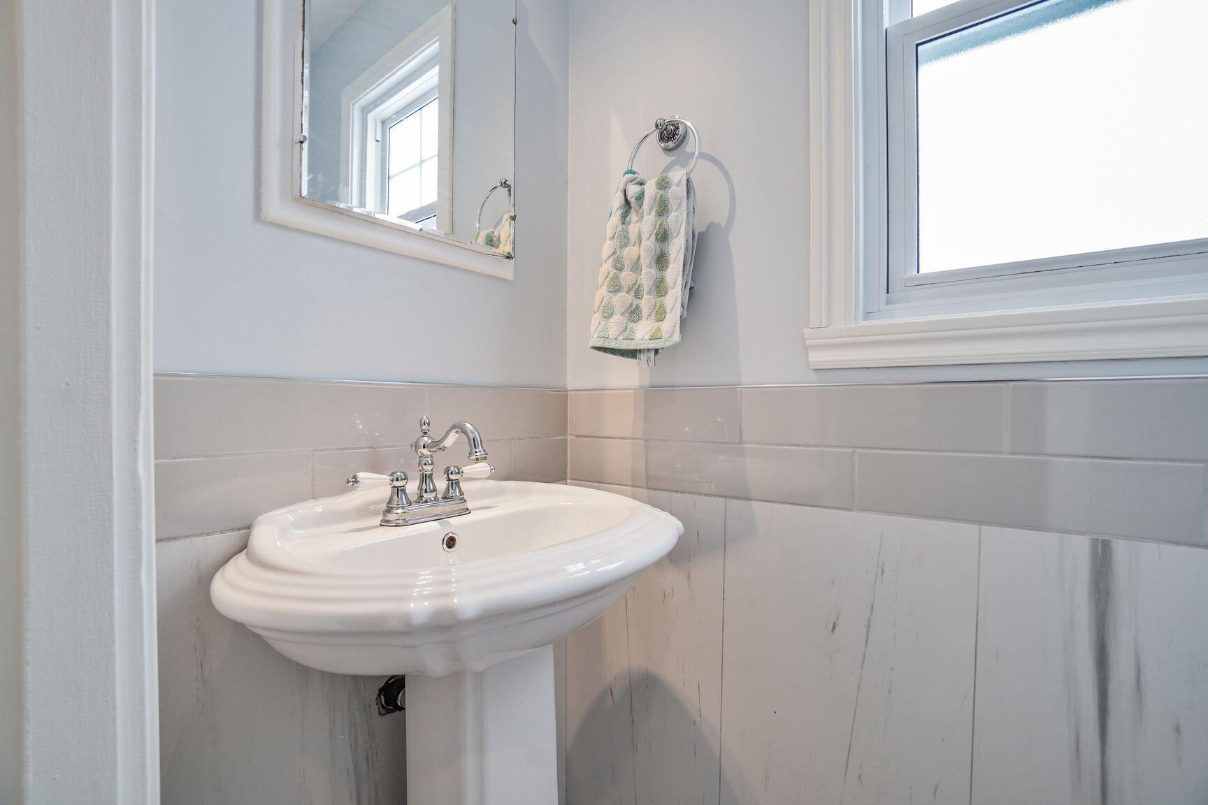 









10


Av. Muir Park

,
Senneville,




QC
H9X1V2

