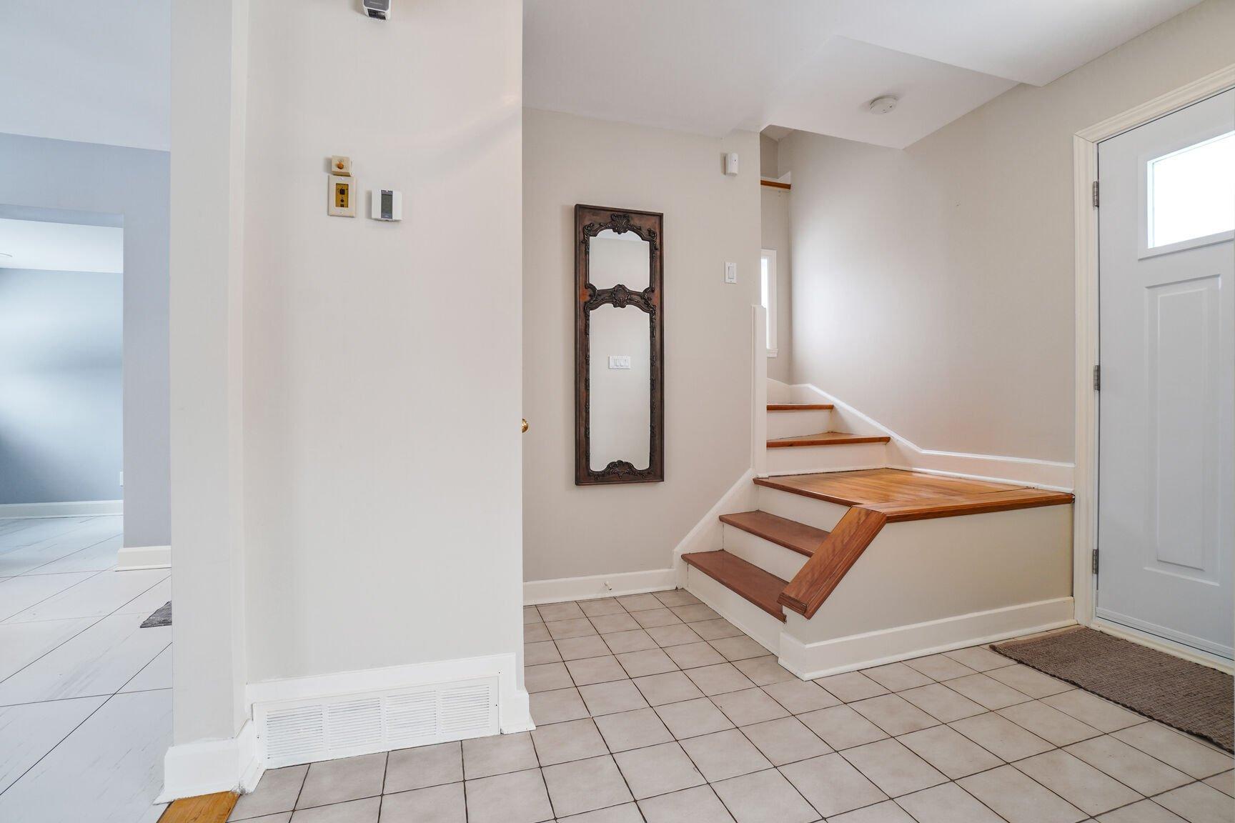 









10


Av. Muir Park

,
Senneville,




QC
H9X1V2

