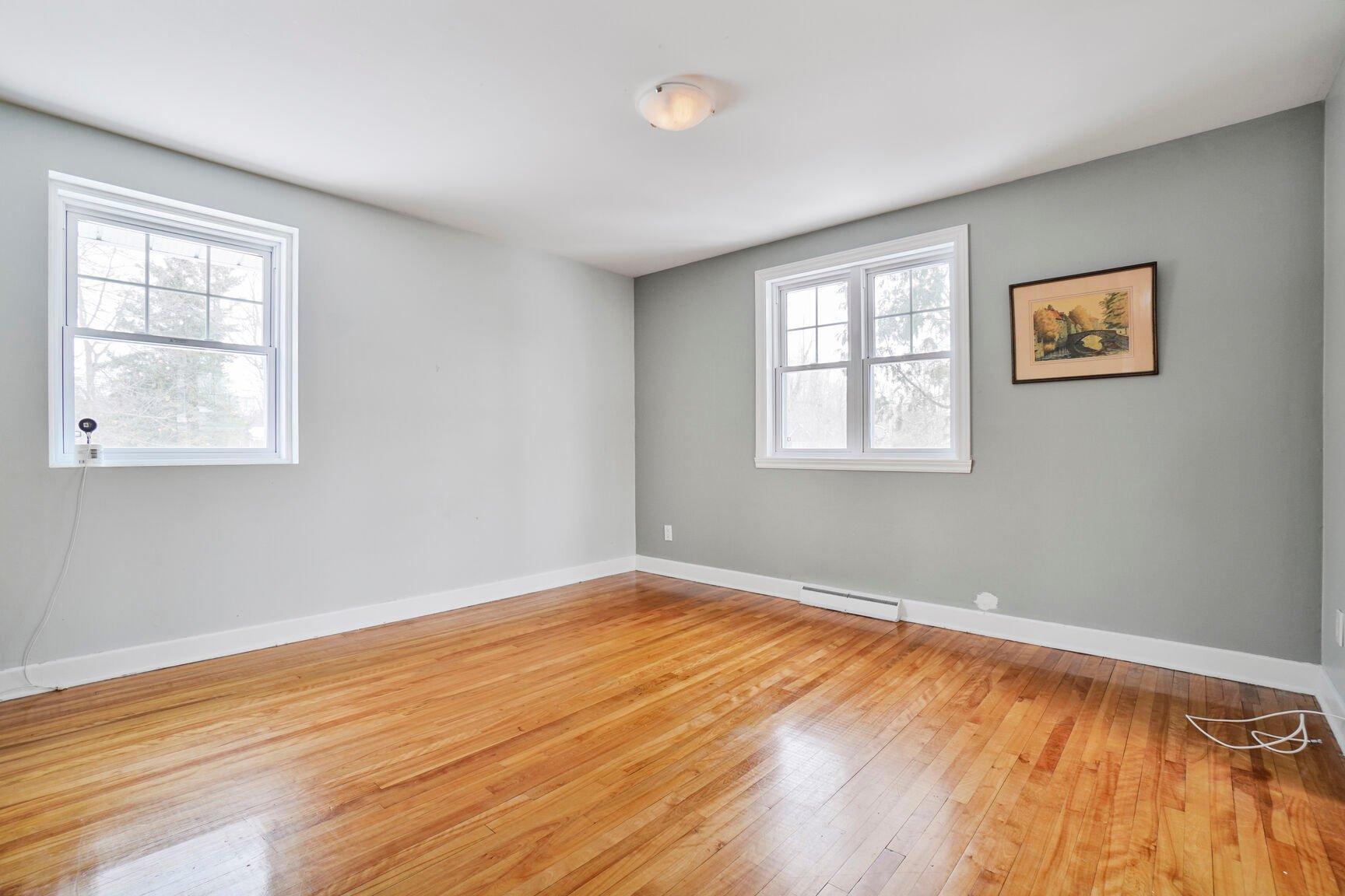 









10


Av. Muir Park

,
Senneville,




QC
H9X1V2

