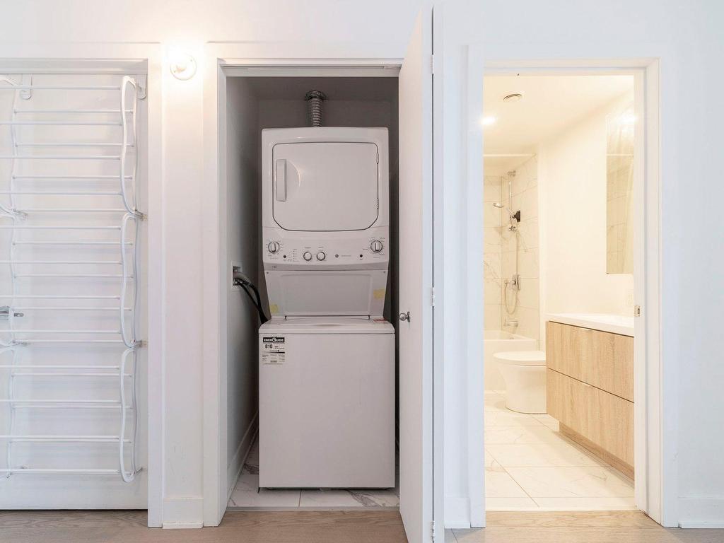 









1700


Rue Viola-Desmond

, 607,
Montréal (LaSalle),




QC
H8N0H1


