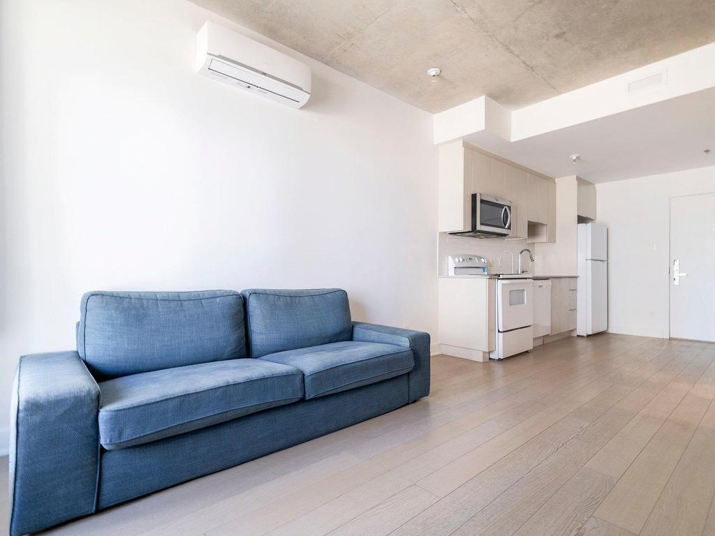 









1700


Rue Viola-Desmond

, 607,
Montréal (LaSalle),




QC
H8N0H1

