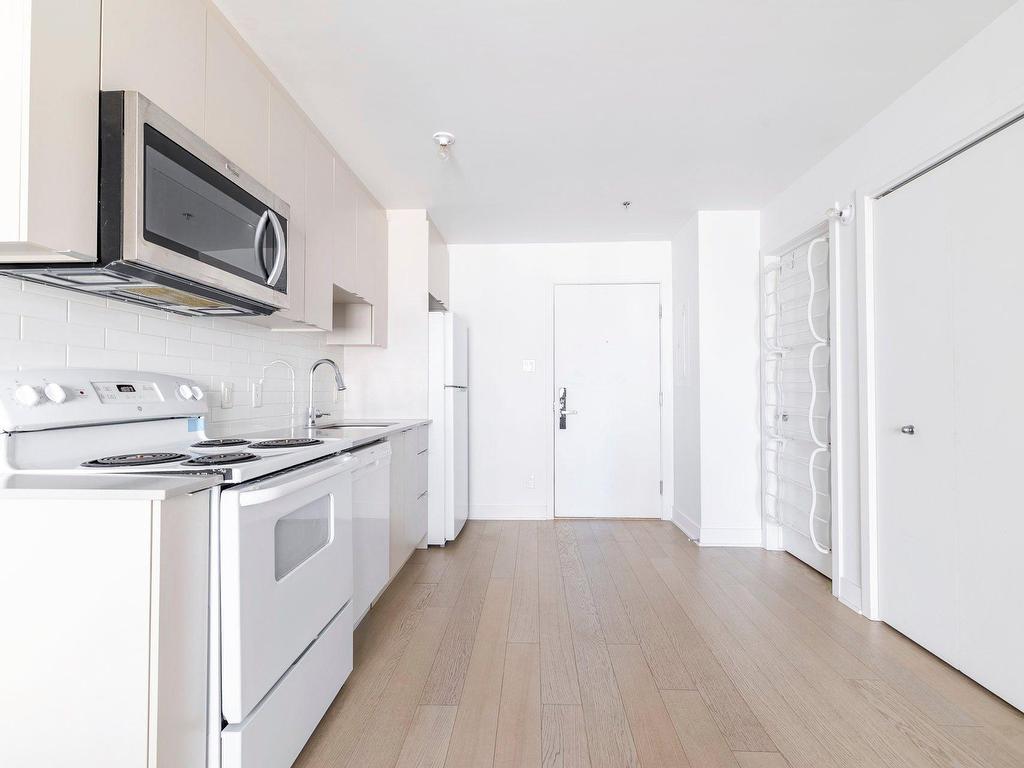 









1700


Rue Viola-Desmond

, 607,
Montréal (LaSalle),




QC
H8N0H1

