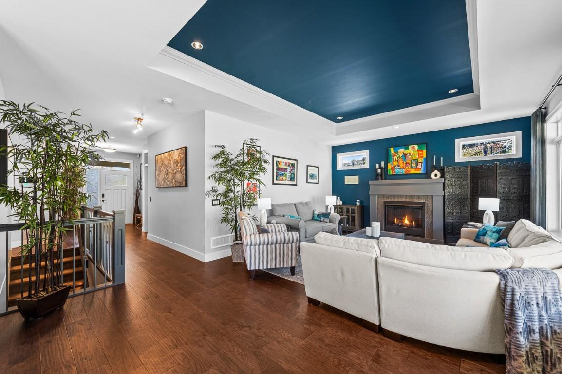









13275


Staccato

Drive,
Lake Country,




BC
V4V 2S4

