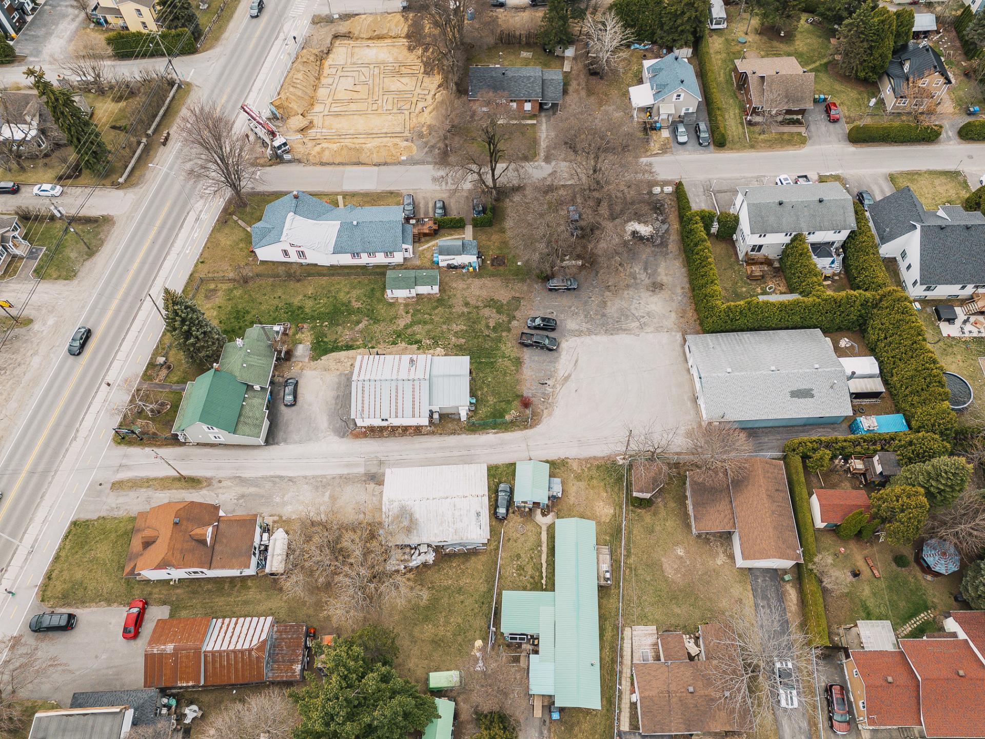









721


Rue Notre-Dame

,
Lavaltrie,




QC
J5T1P7

