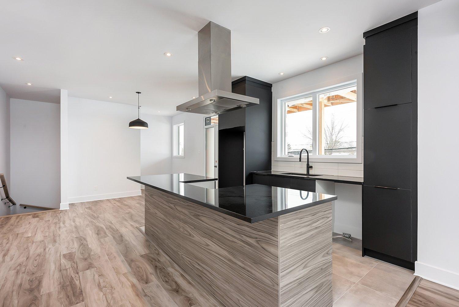 









1045


Rue Brébeuf

, 201,
Sainte-Catherine,




QC
J5C1L7

