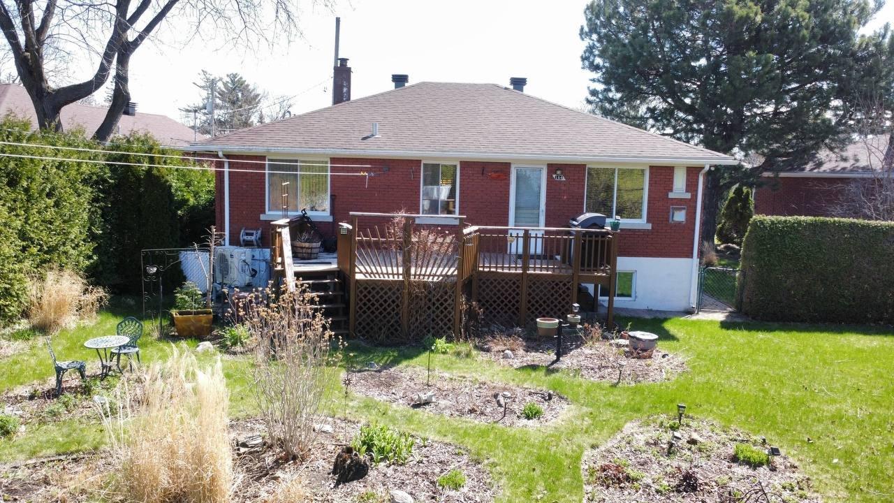 









164


Ch. de la Bretagne

,
Laval (Pont-Viau),




QC
H7G1W9

