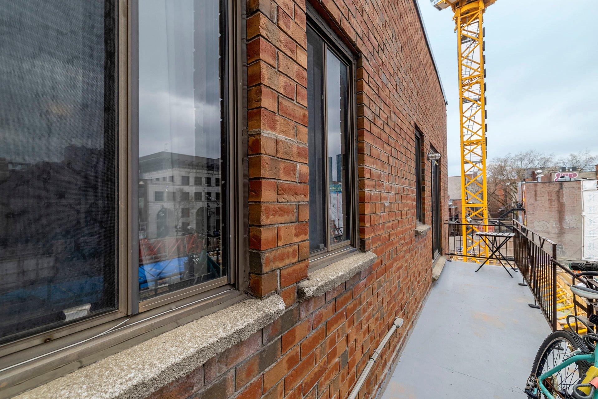 









3550


Rue St-Dominique

,
Montréal (Le Plateau-Mont-Royal),




QC
H2X2X4

