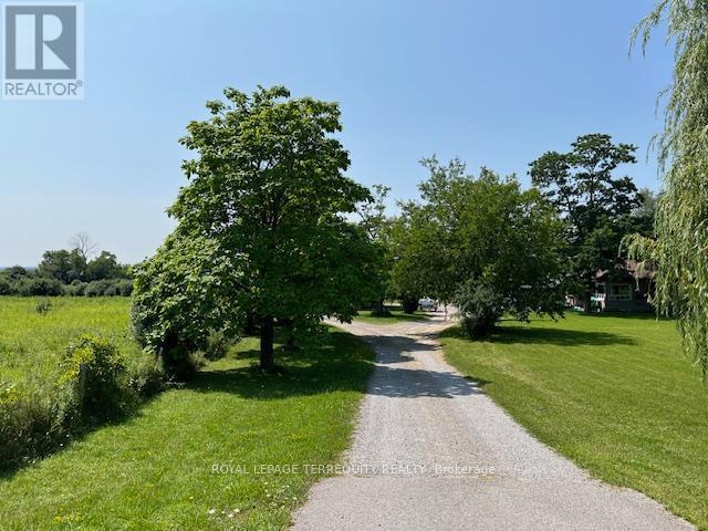 












2676 HARMONY ROAD N

,
Oshawa,







Ontario
L1H0J9

