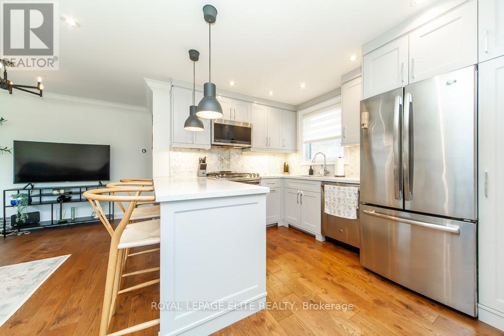 












75 MANITOBA STREET

,
Toronto,




Ontario
M8Y1E1

