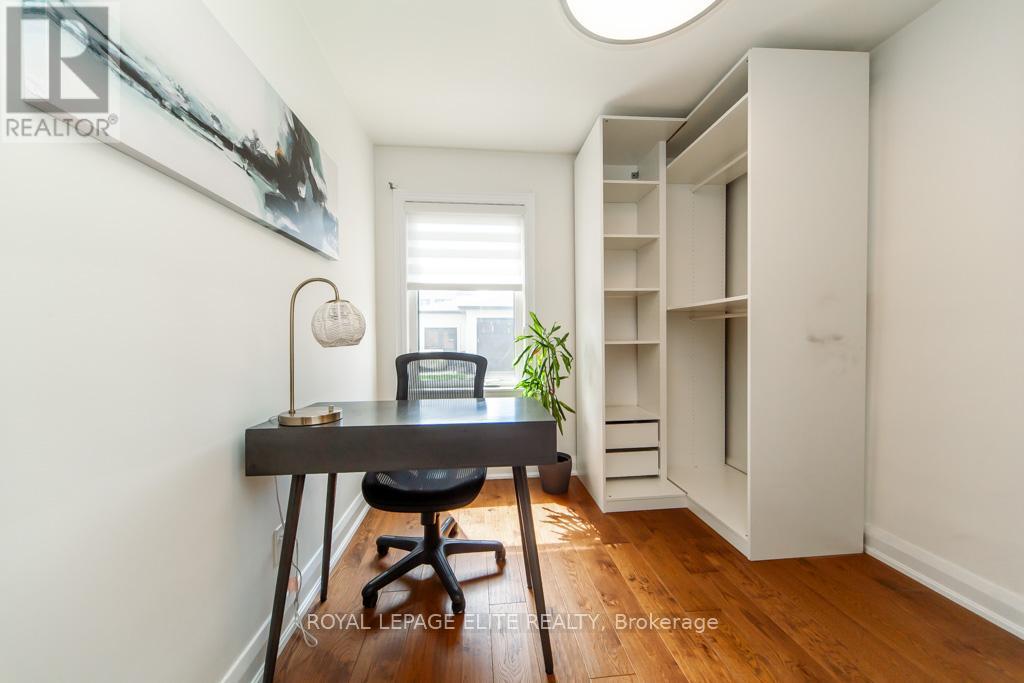












75 MANITOBA STREET

,
Toronto,




Ontario
M8Y1E1

