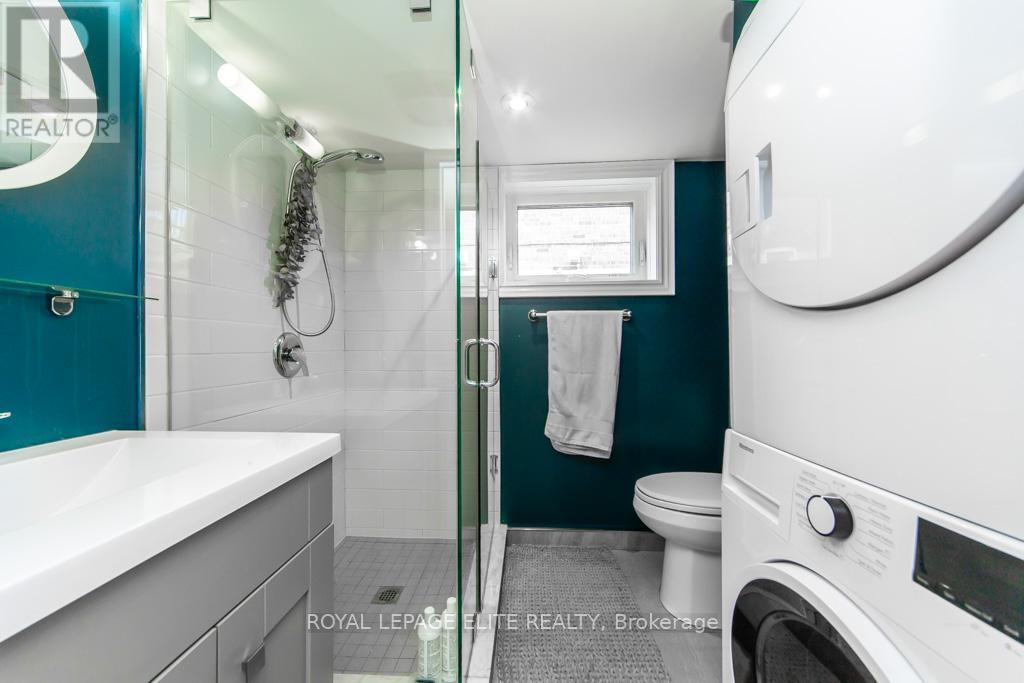 












75 MANITOBA STREET

,
Toronto,




Ontario
M8Y1E1

