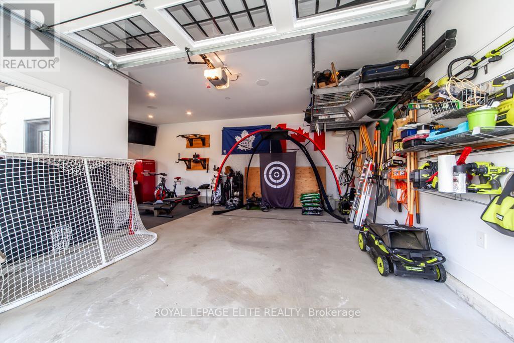 












75 MANITOBA STREET

,
Toronto,




Ontario
M8Y1E1

