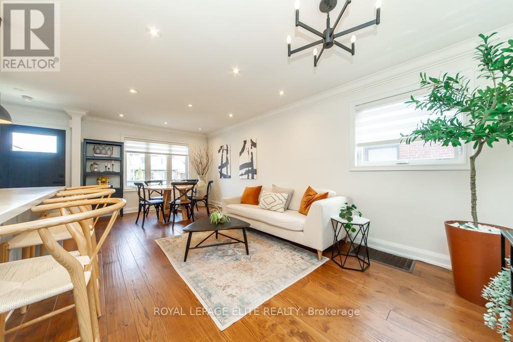 












75 MANITOBA STREET

,
Toronto,




Ontario
M8Y1E1


