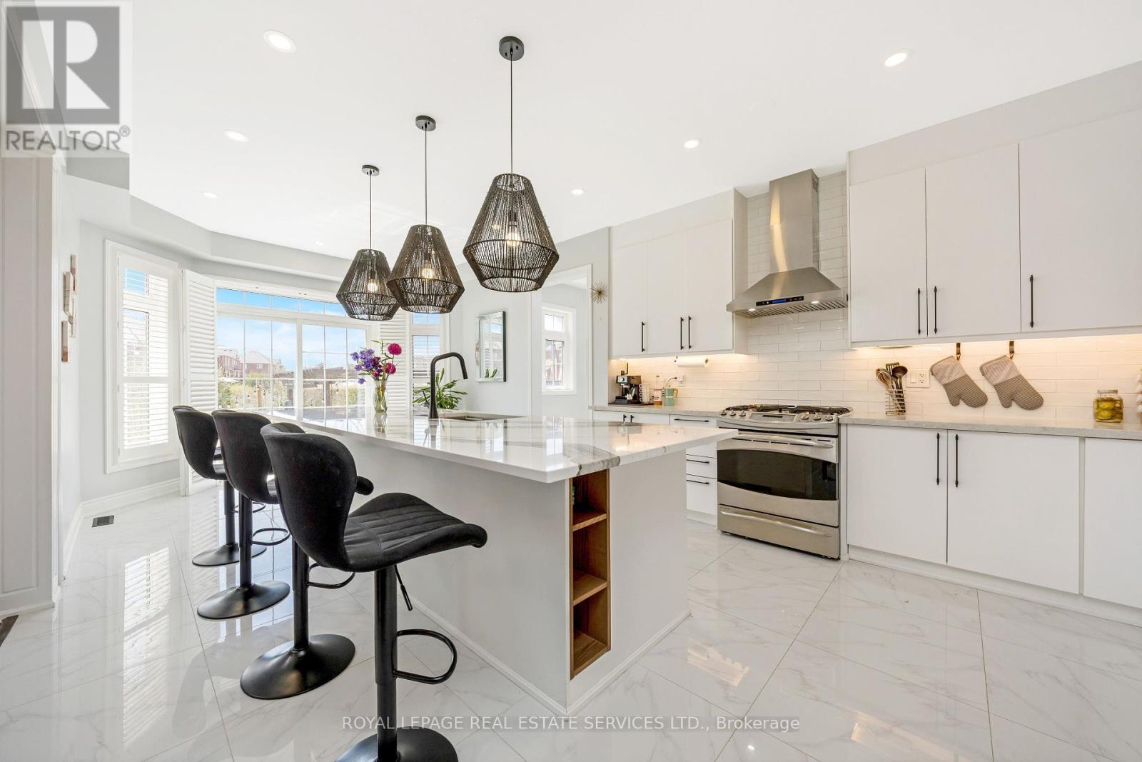 












606 NAIRN CIRCLE

,
Milton,




Ontario
L9T7X6

