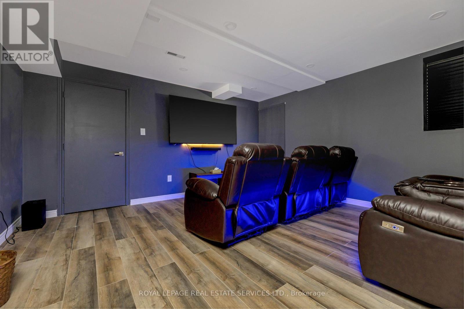 












606 NAIRN CIRCLE

,
Milton,




Ontario
L9T7X6

