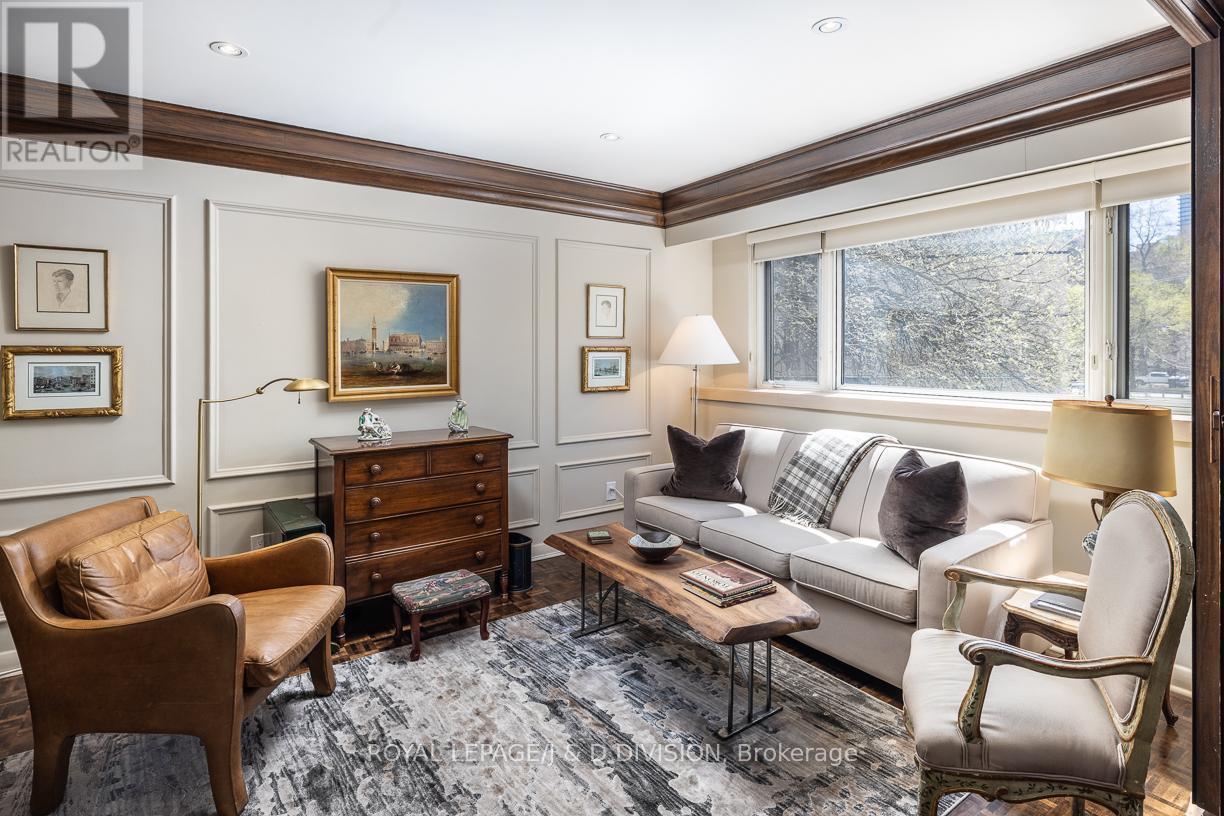 












201 - 120 ROSEDALE VALLEY ROAD

,
Toronto,




Ontario
M4W1P8

