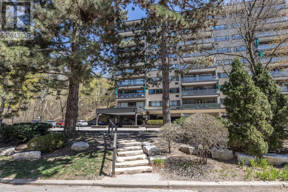












201 - 120 ROSEDALE VALLEY ROAD

,
Toronto,




Ontario
M4W1P8

