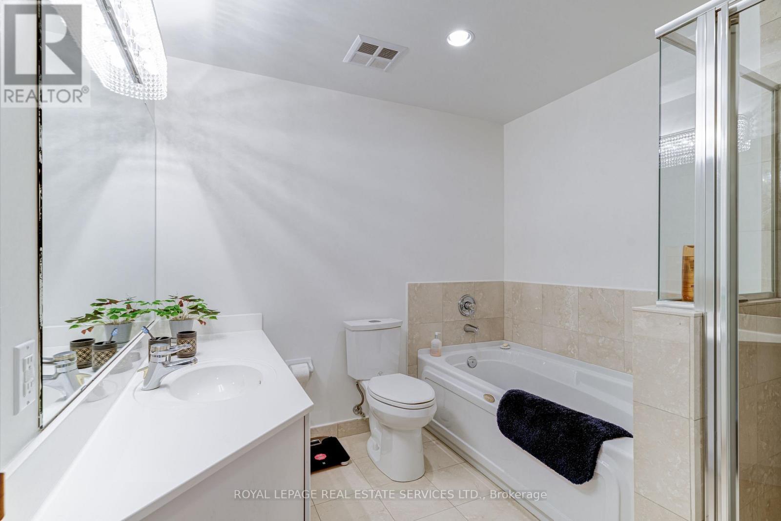 












203 - 10 OLD MILL TRAIL

,
Toronto,




Ontario
M8X2Y9

