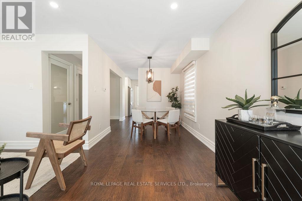 












143 SPEYSIDE DRIVE

,
Oakville,




Ontario
L6L5Y1

