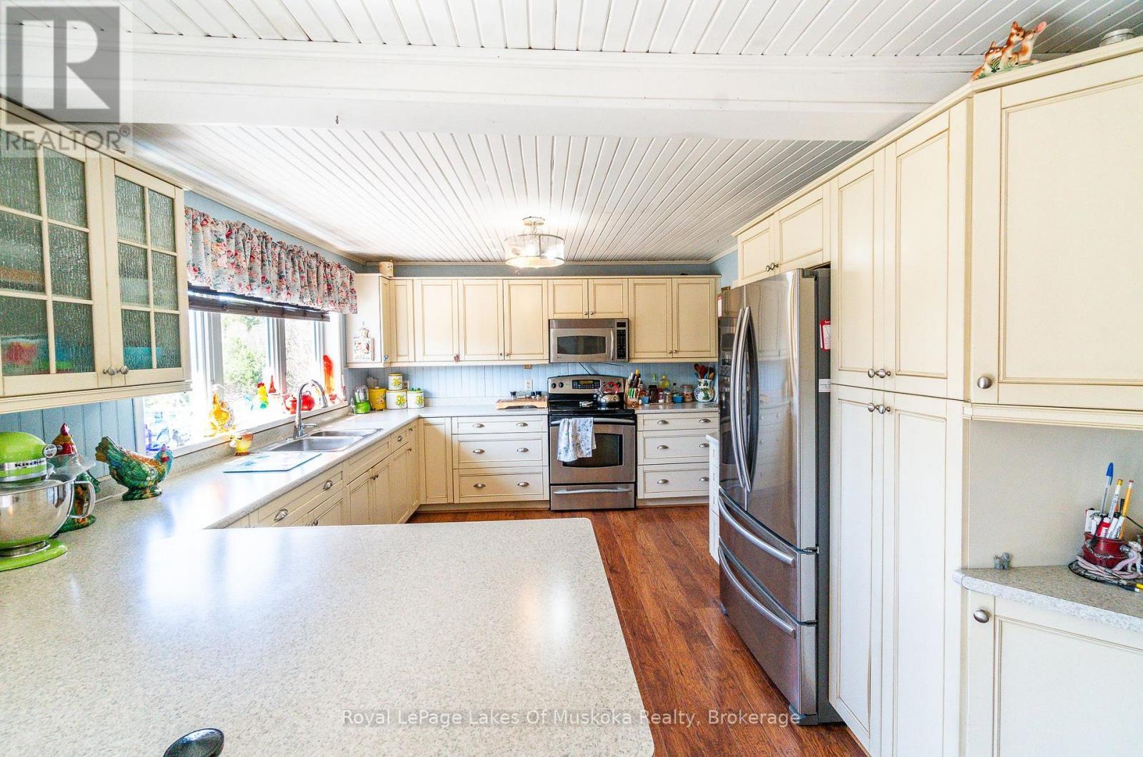 












404 STISTED ROAD

,
Ryerson,




Ontario
P0A1C0

