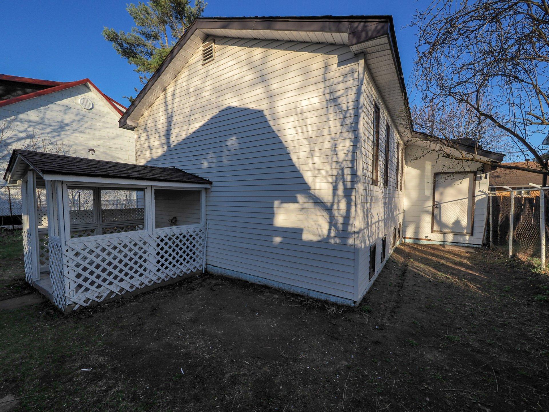 









43


Rue Boisvert

,
Trois-Rivières,




QC
G8T1V5

