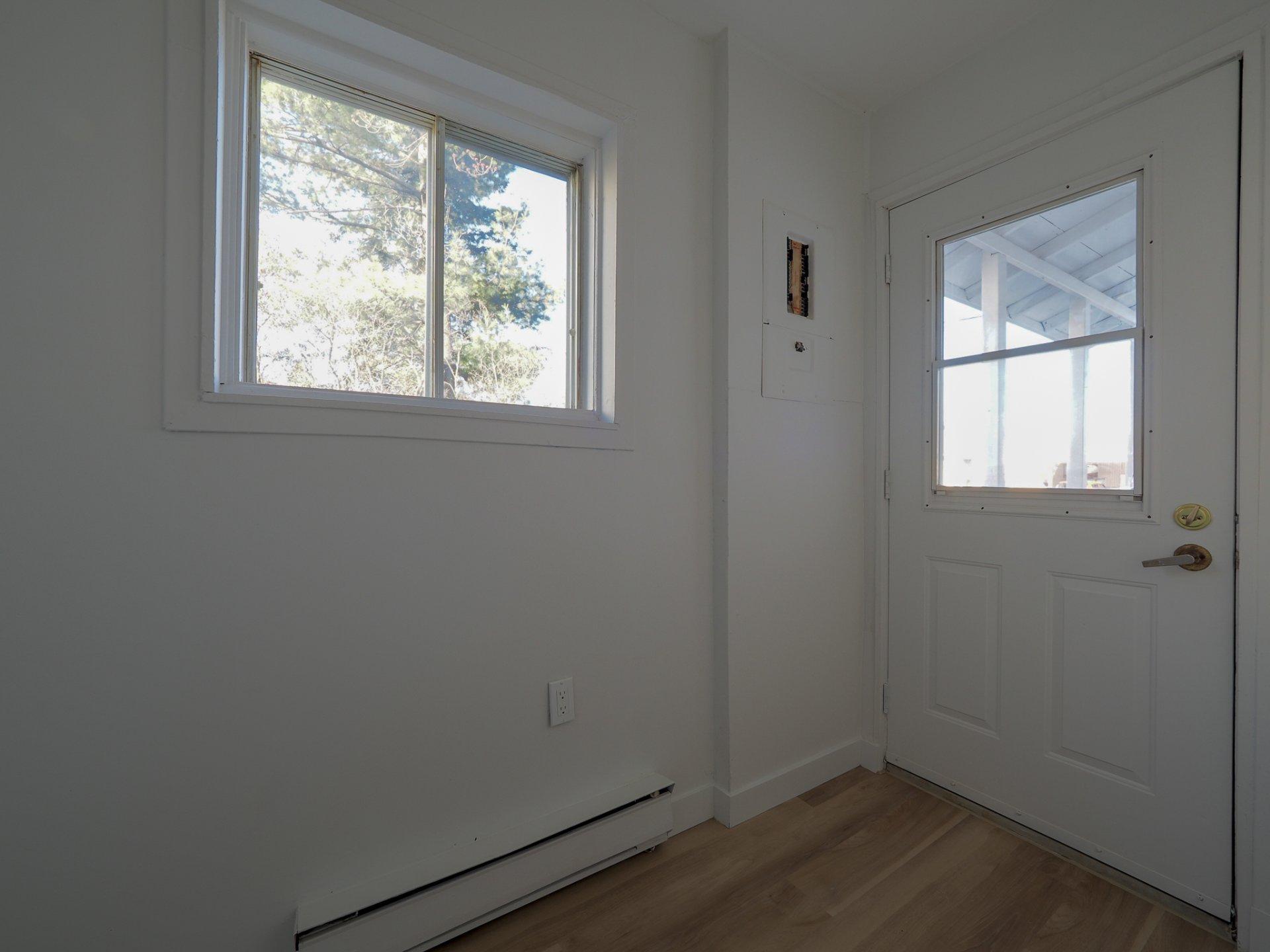 









43


Rue Boisvert

,
Trois-Rivières,




QC
G8T1V5

