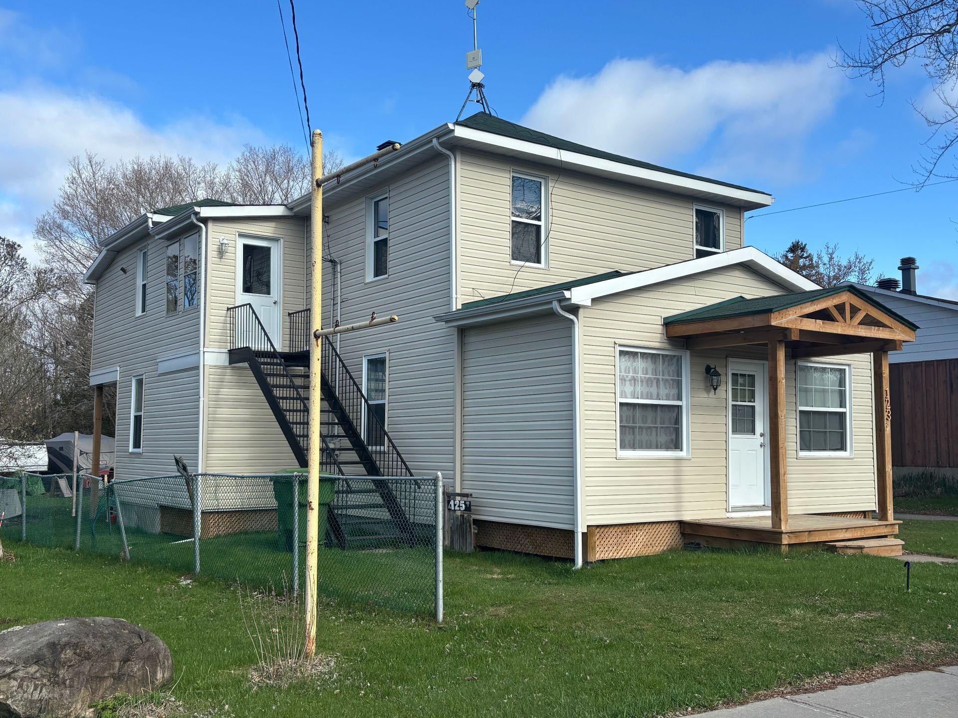 









123


Rue Principale

,
Grenville,




QC
J0V1J0

