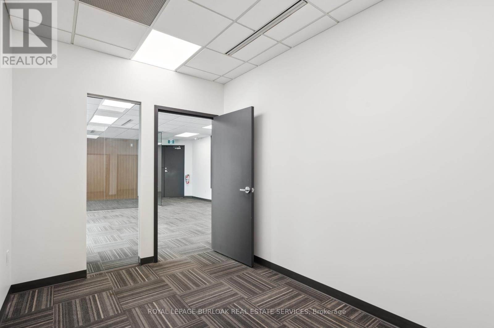 












201 - 3430 SOUTH SERVICE ROAD

,
Burlington,




Ontario
L7N3T9

