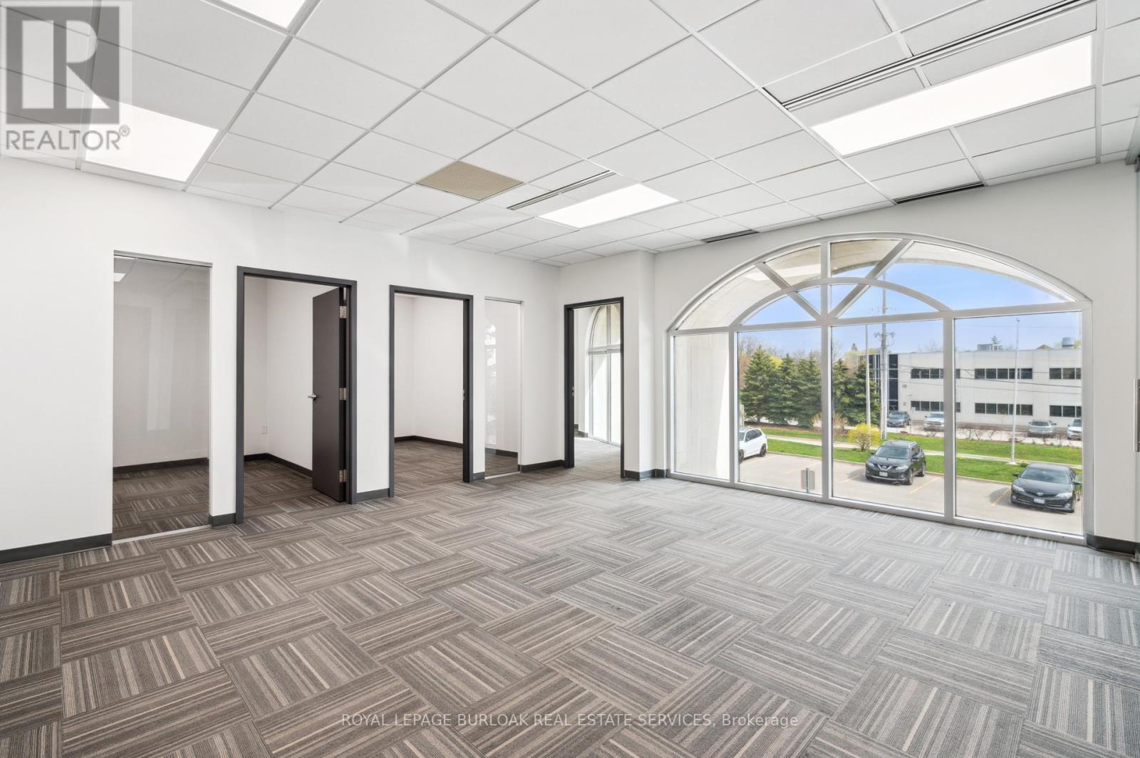 












201 - 3430 SOUTH SERVICE ROAD

,
Burlington,




Ontario
L7N3T9

