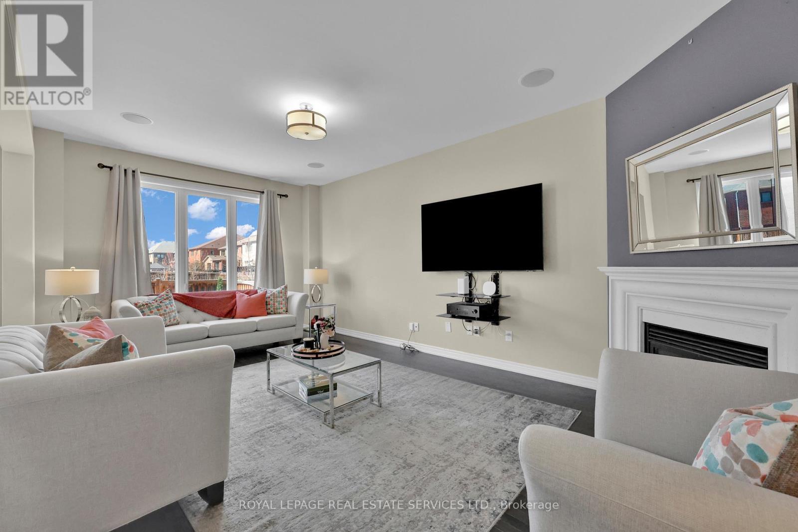 












60 VALLEYWAY DRIVE W

,
Brampton,




Ontario
L6X5G1


