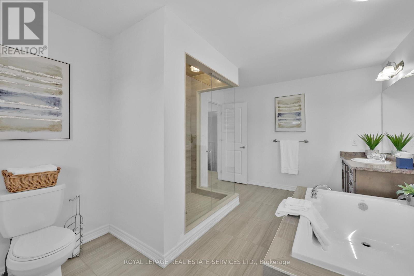 












60 VALLEYWAY DRIVE W

,
Brampton,




Ontario
L6X5G1

