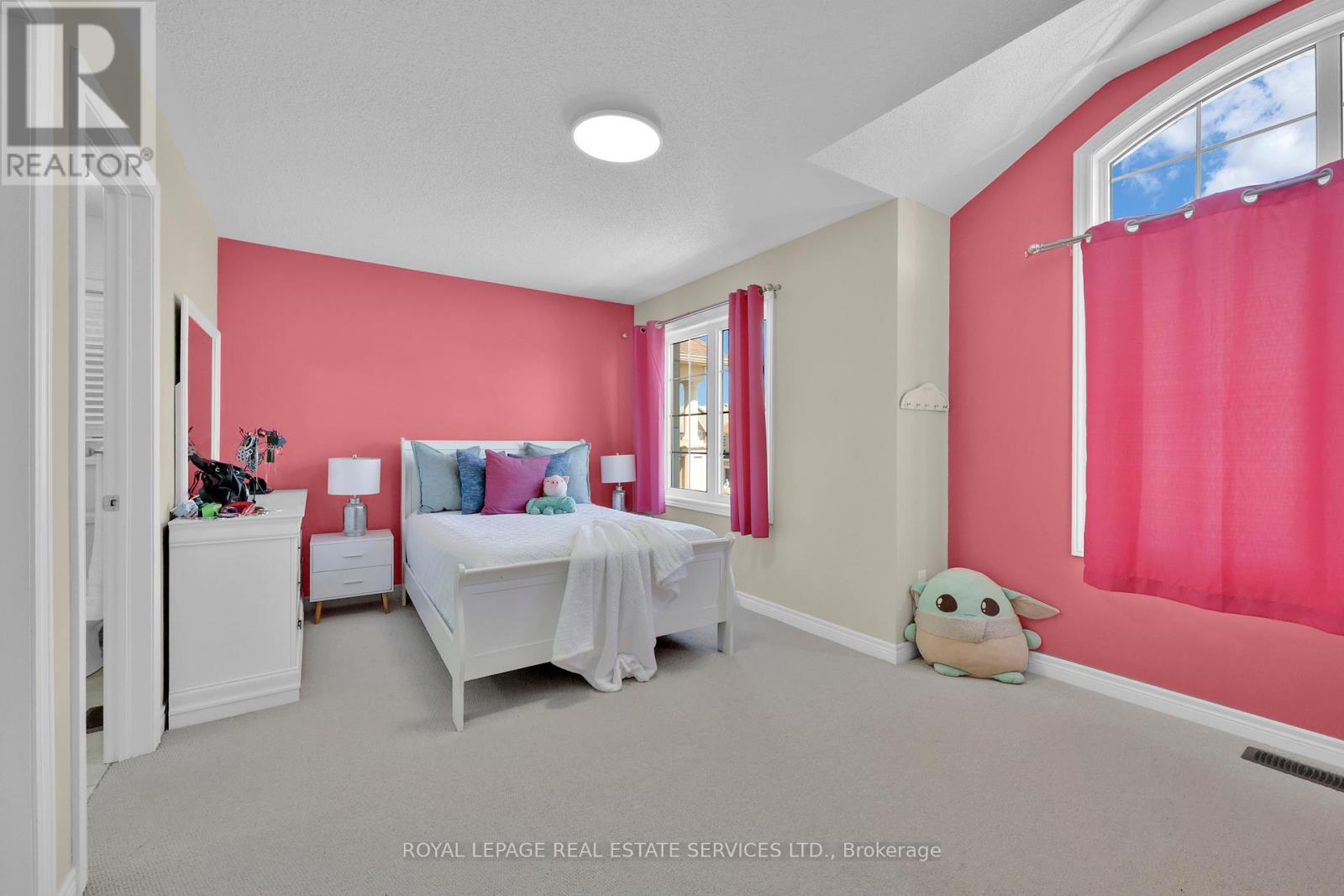 












60 VALLEYWAY DRIVE W

,
Brampton,




Ontario
L6X5G1

