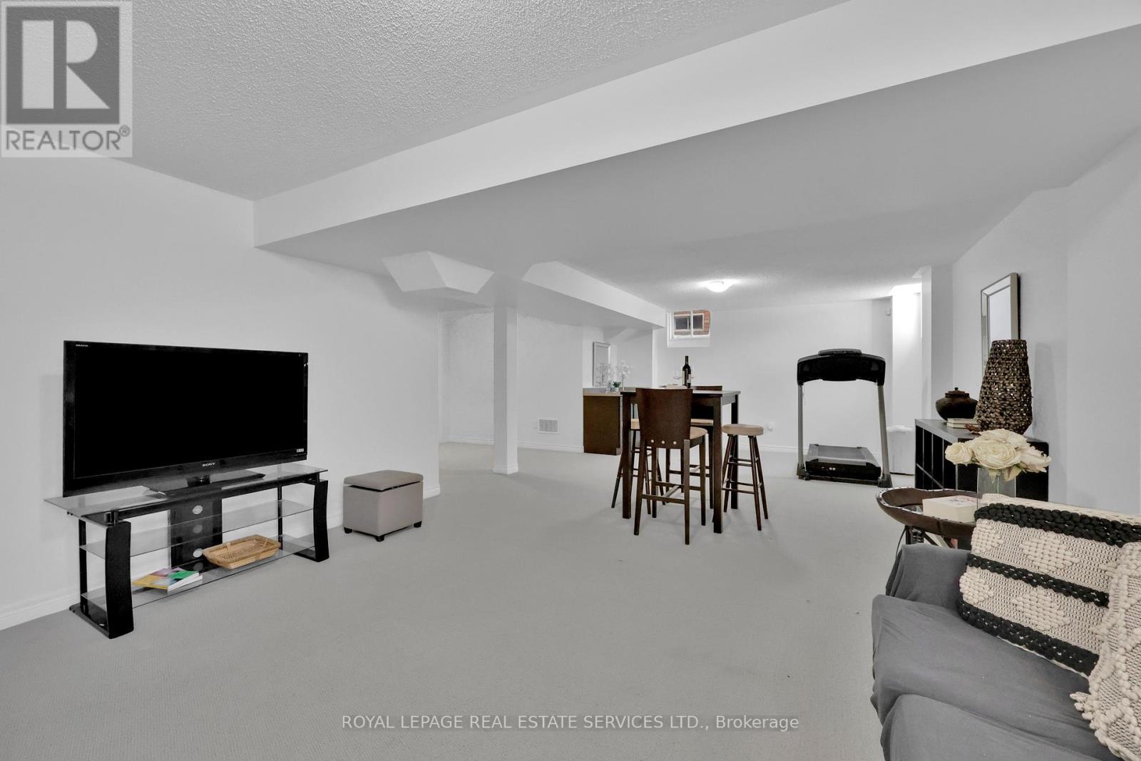 












60 VALLEYWAY DRIVE W

,
Brampton,




Ontario
L6X5G1

