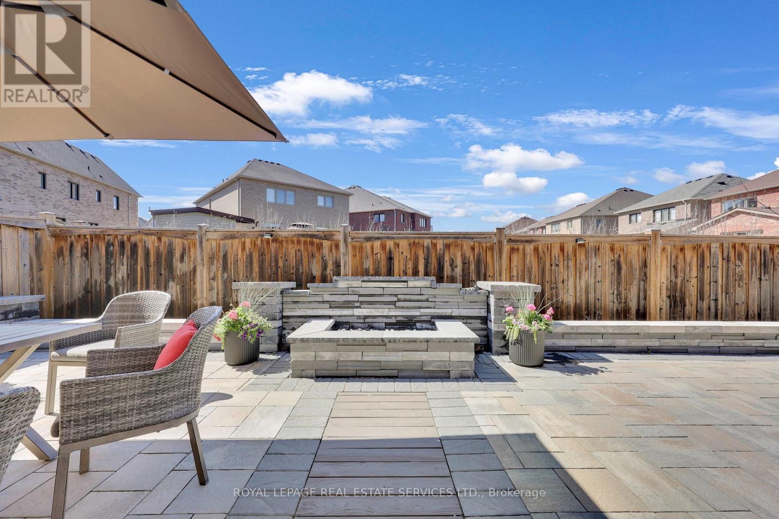 












60 VALLEYWAY DRIVE W

,
Brampton,




Ontario
L6X5G1

