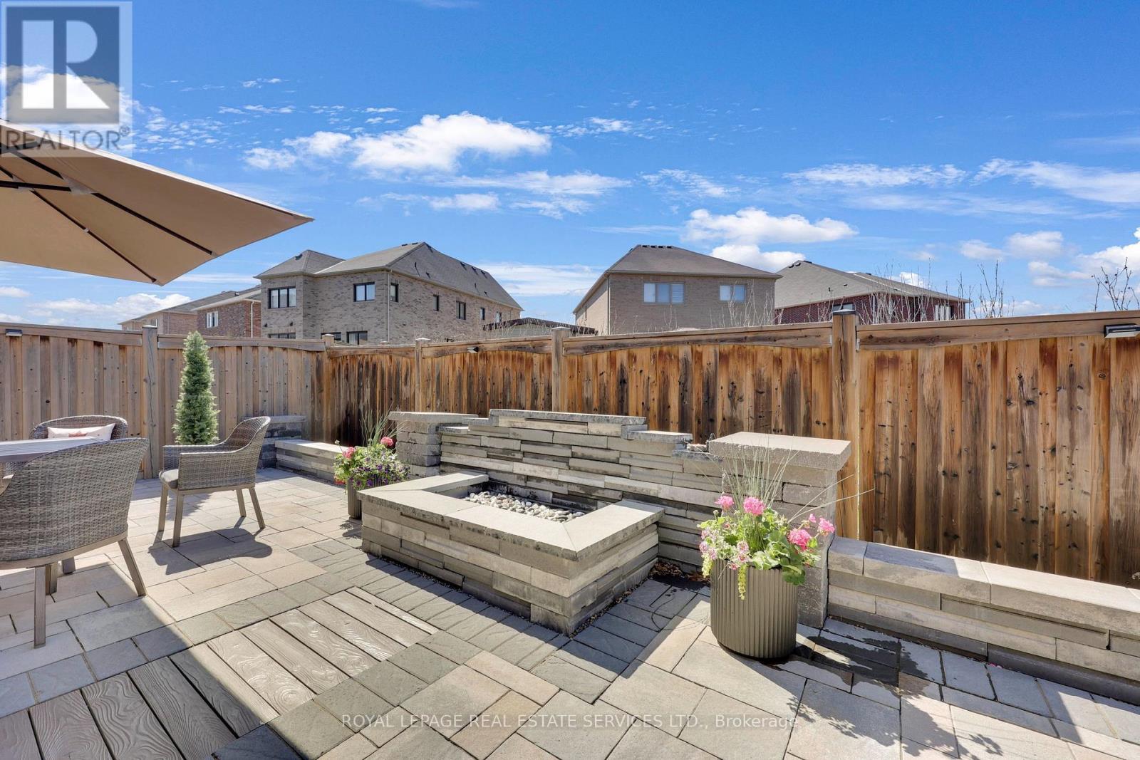 












60 VALLEYWAY DRIVE W

,
Brampton,




Ontario
L6X5G1


