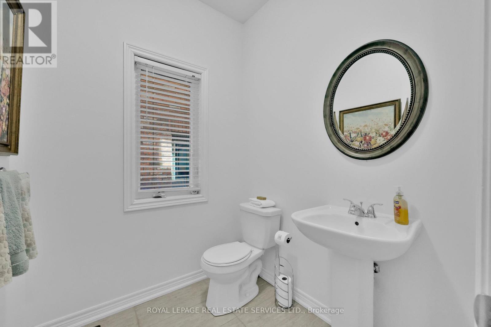 












60 VALLEYWAY DRIVE W

,
Brampton,




Ontario
L6X5G1

