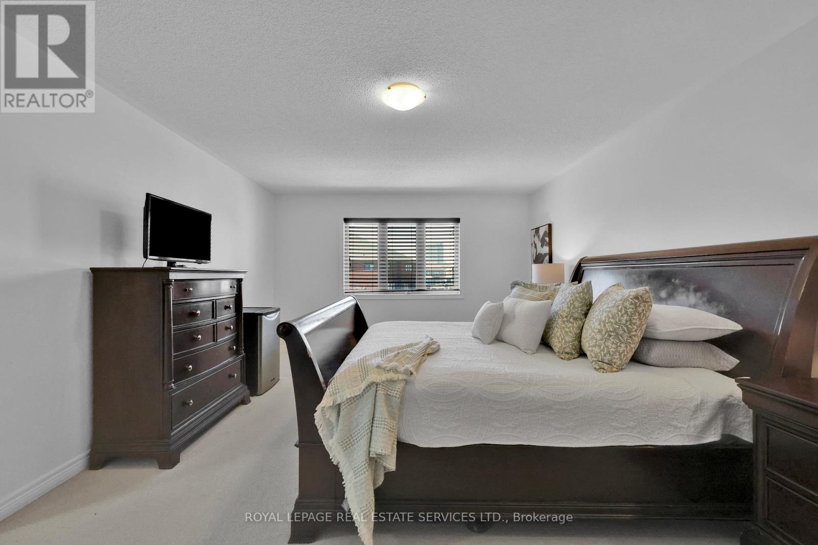 












60 VALLEYWAY DRIVE W

,
Brampton,




Ontario
L6X5G1

