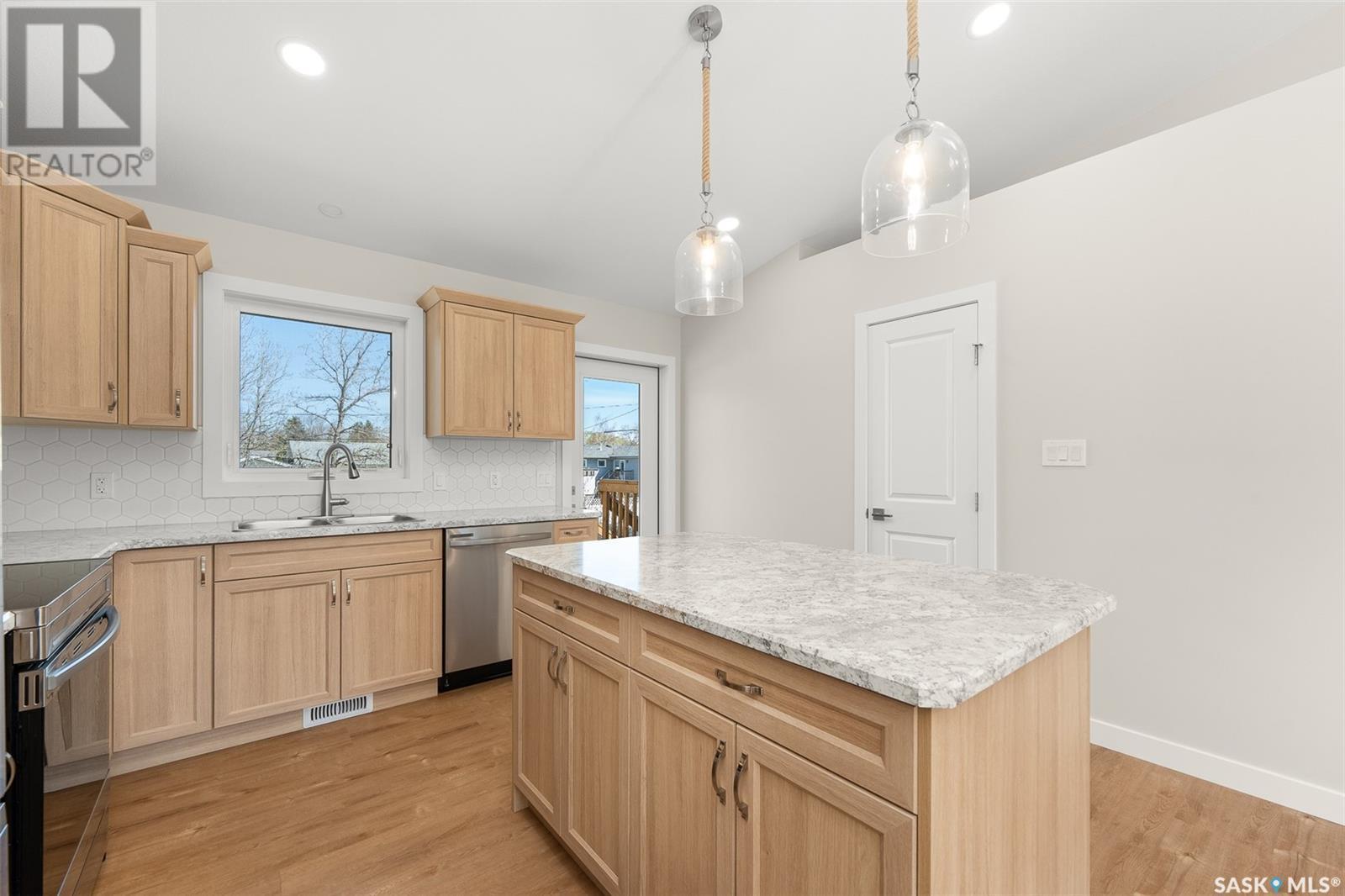 












107 Valleyview DRIVE

,
Caronport,




Saskatchewan
S0H0S0

