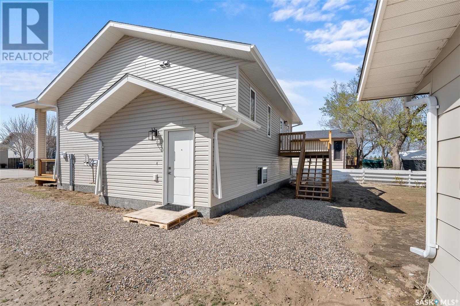 












107 Valleyview DRIVE

,
Caronport,




Saskatchewan
S0H0S0

