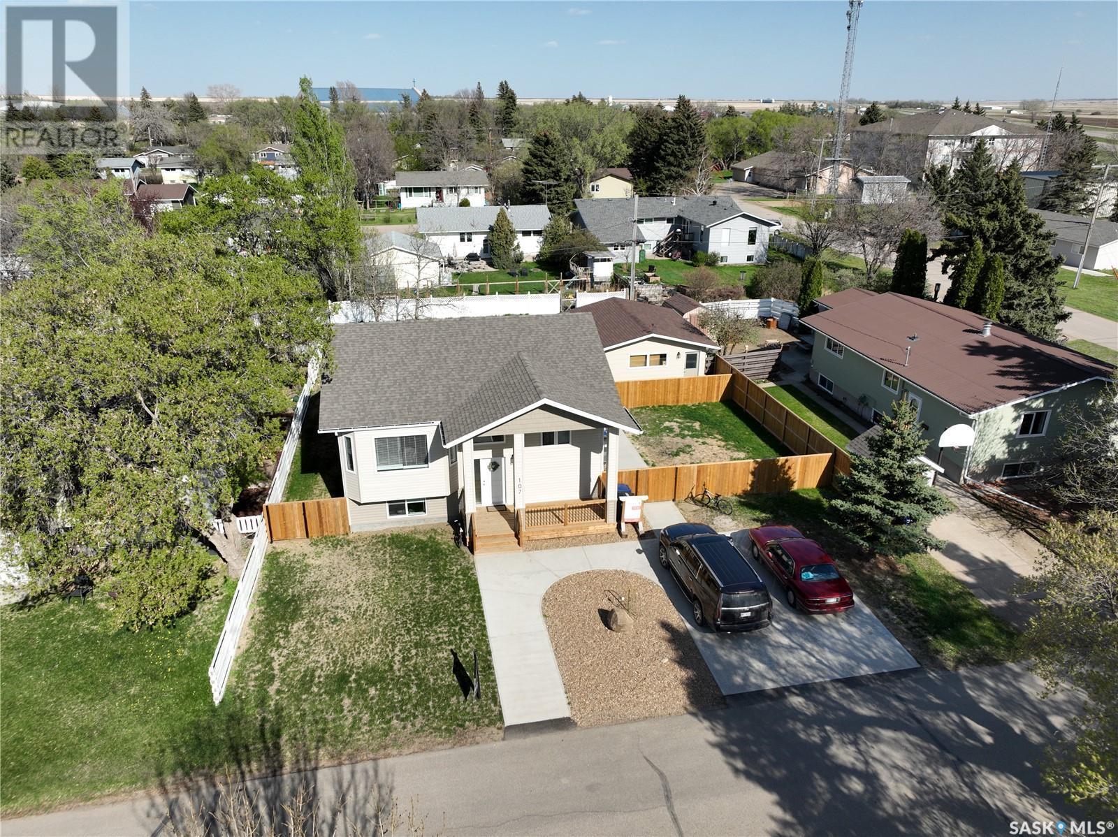 












107 Valleyview DRIVE

,
Caronport,




Saskatchewan
S0H0S0

