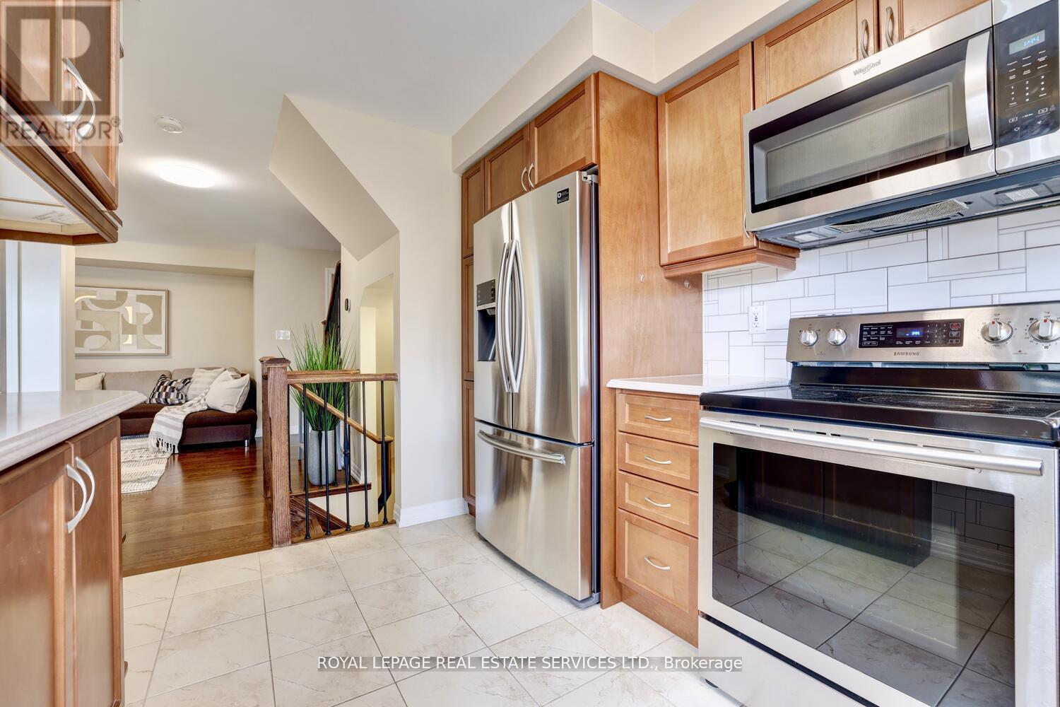 












1234 ROSE WAY

,
Milton,




Ontario
L9E1L9

