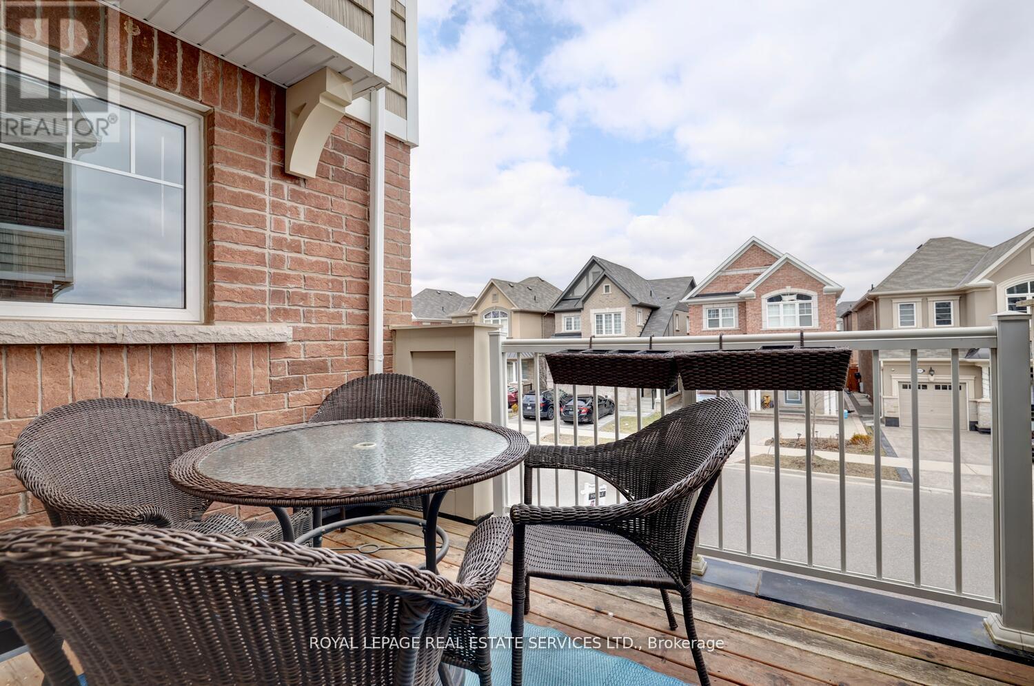 












1234 ROSE WAY

,
Milton,




Ontario
L9E1L9

