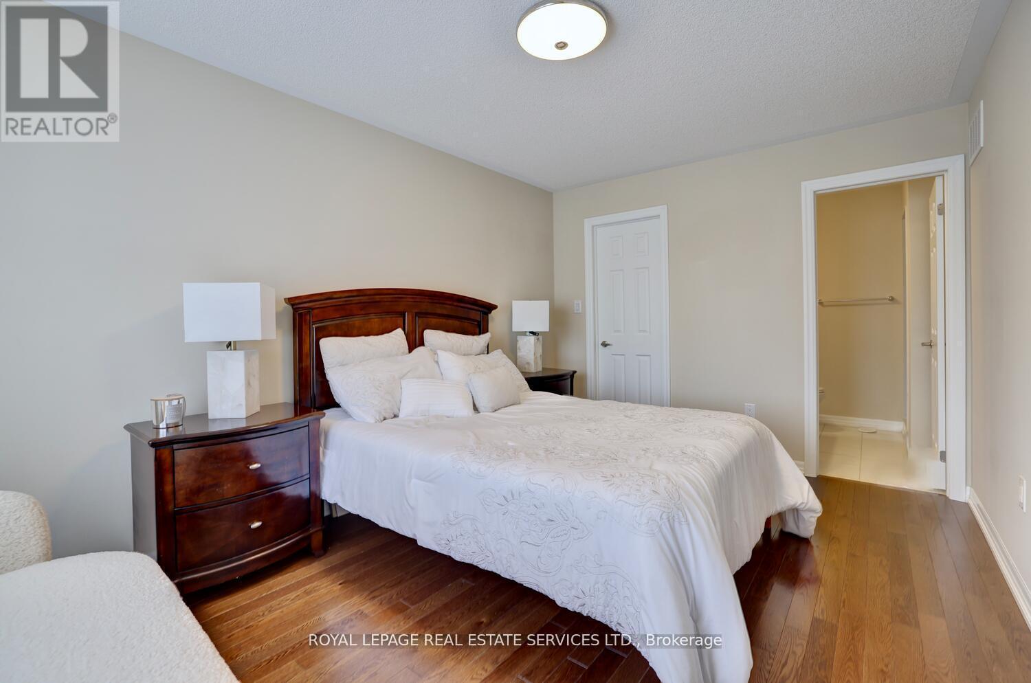 












1234 ROSE WAY

,
Milton,




Ontario
L9E1L9

