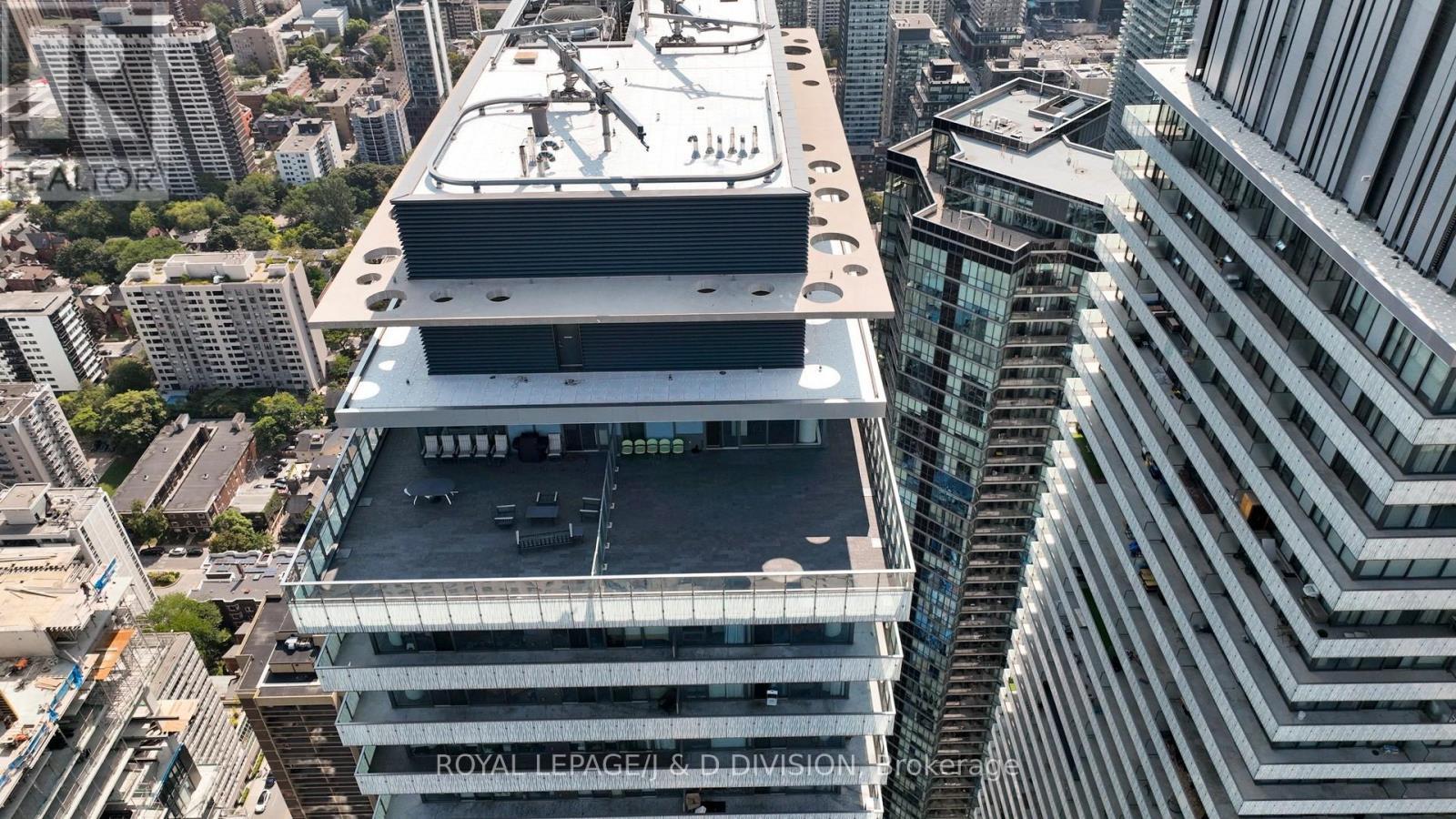 












5502 - 50 CHARLES STREET E

,
Toronto,




Ontario
M4Y0C3

