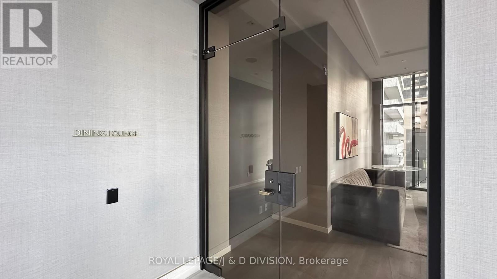 












5502 - 50 CHARLES STREET E

,
Toronto,




Ontario
M4Y0C3

