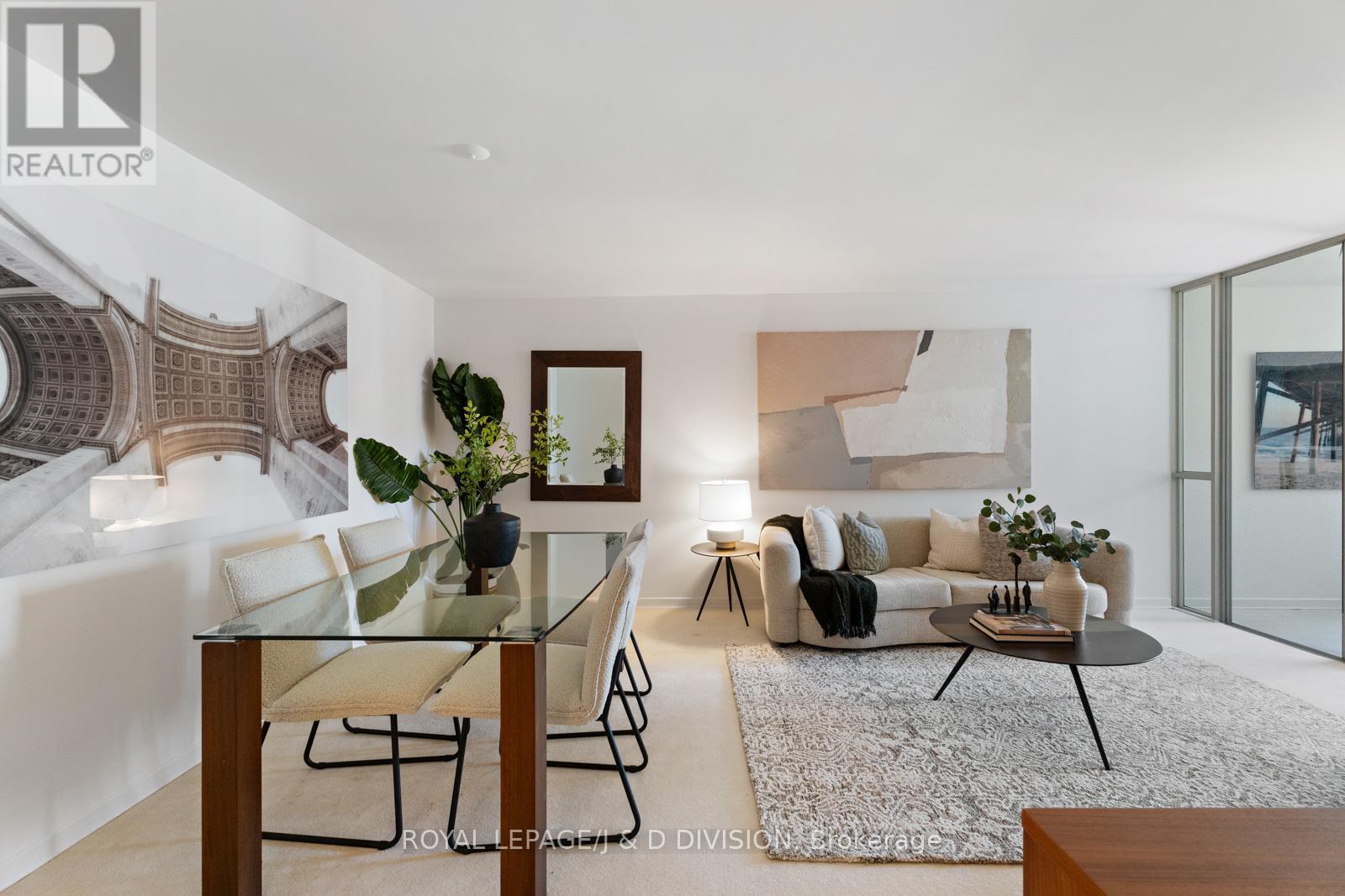 












1708 - 25 MAITLAND STREET

,
Toronto,




Ontario
M4Y2W1

