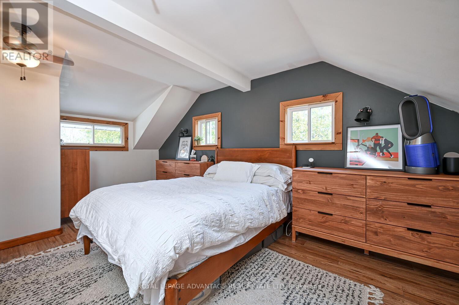 












163 LYNDHURST ROAD

,
Leeds and the Thousand Islands,




Ontario
K0E1N0

